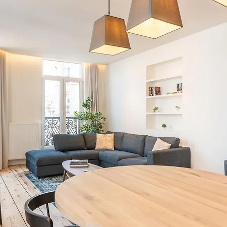 Apartment Spacious Modern Appartments In The Heart Of *